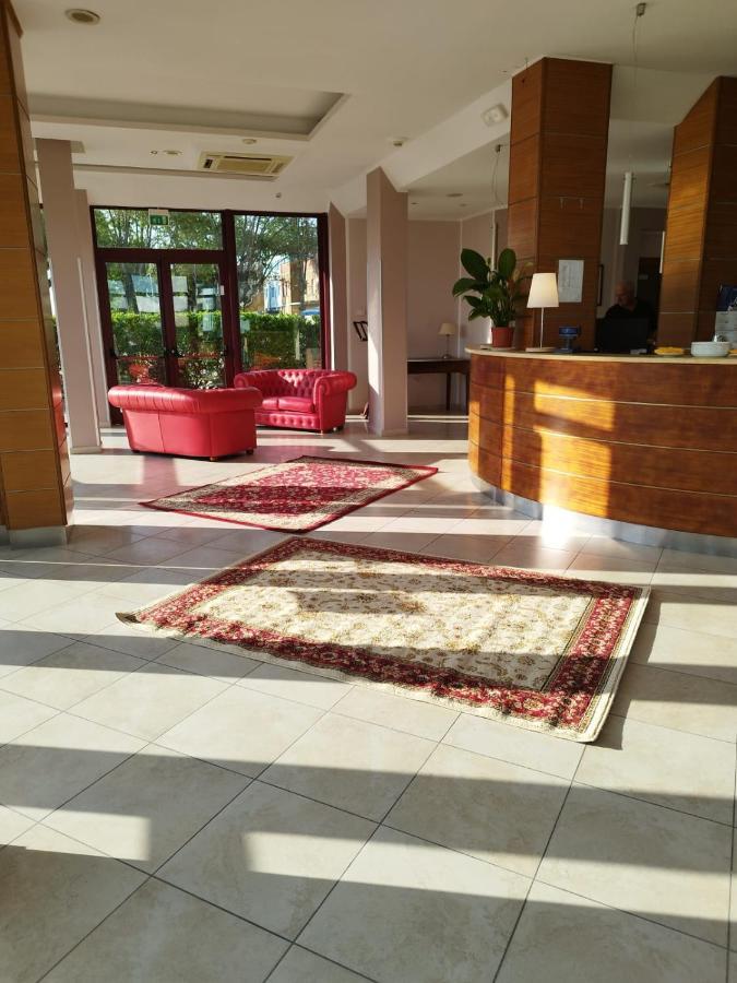 Hotel Spiaggia Villa Paola Bellaria-Igea Marina Exteriér fotografie