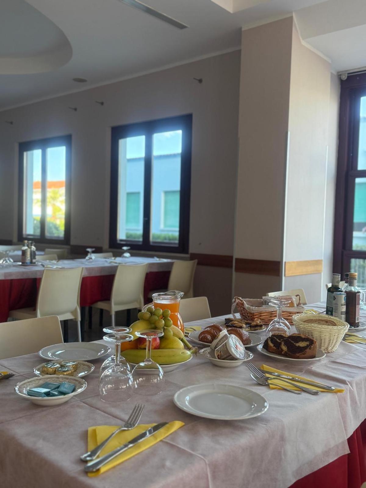 Hotel Spiaggia Villa Paola Bellaria-Igea Marina Exteriér fotografie
